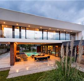 4 bedroom villa with pool near Pula, Istria, sleeps 8